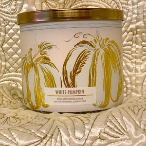 White Pumpkin 3 wick candle, 14.5 oz